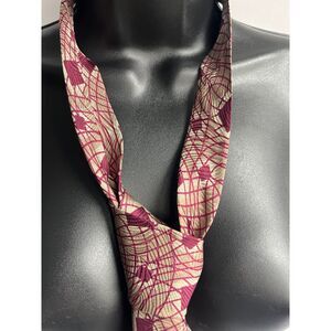 Giorgio Armani 100% Pure Silk Burgundy Tie Career Office Classy Geometric Retro